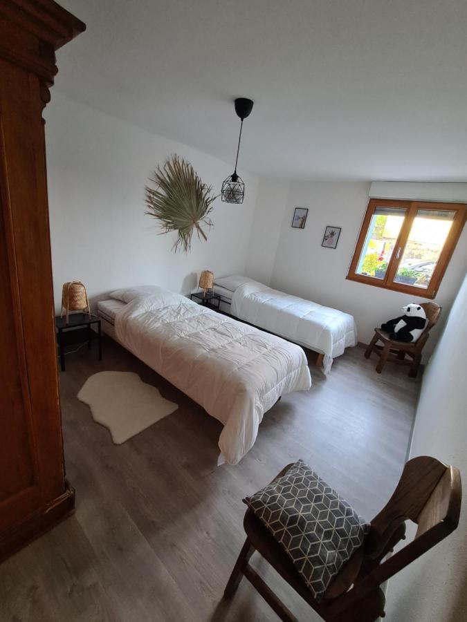Agreable Appartement Avec Spa Proche De La Foret Brechaumont Luaran gambar